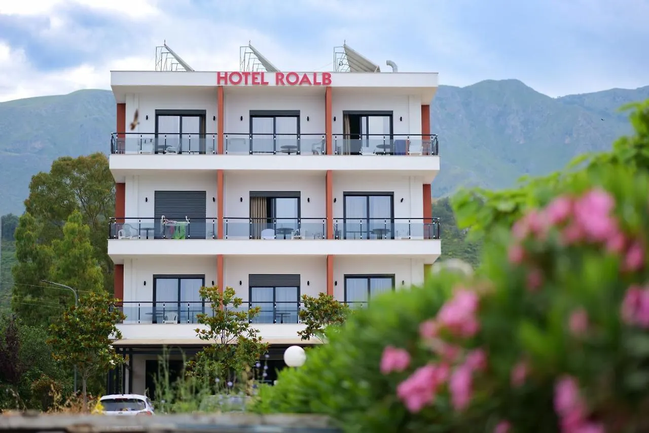 Hotel Roalb Radhimë
