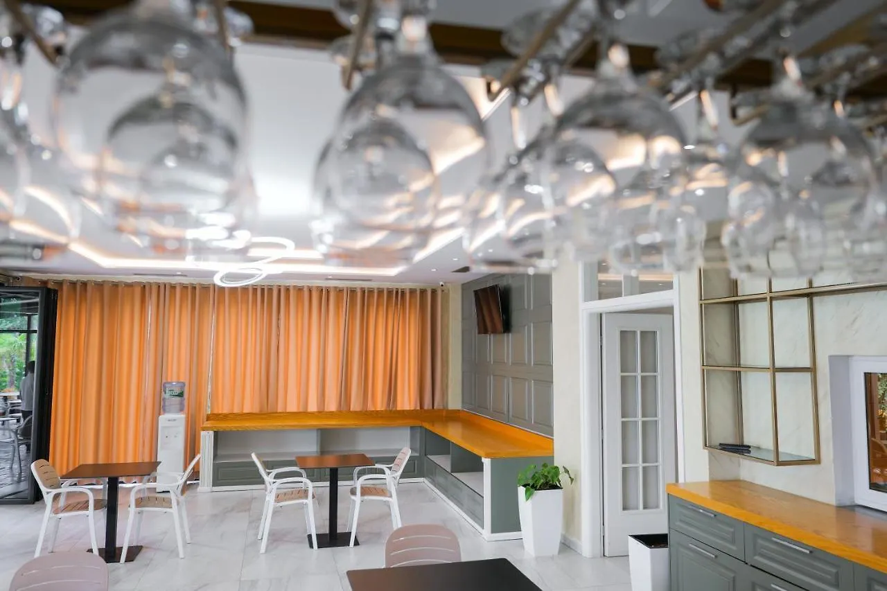 Hotel Roalb Radhimë