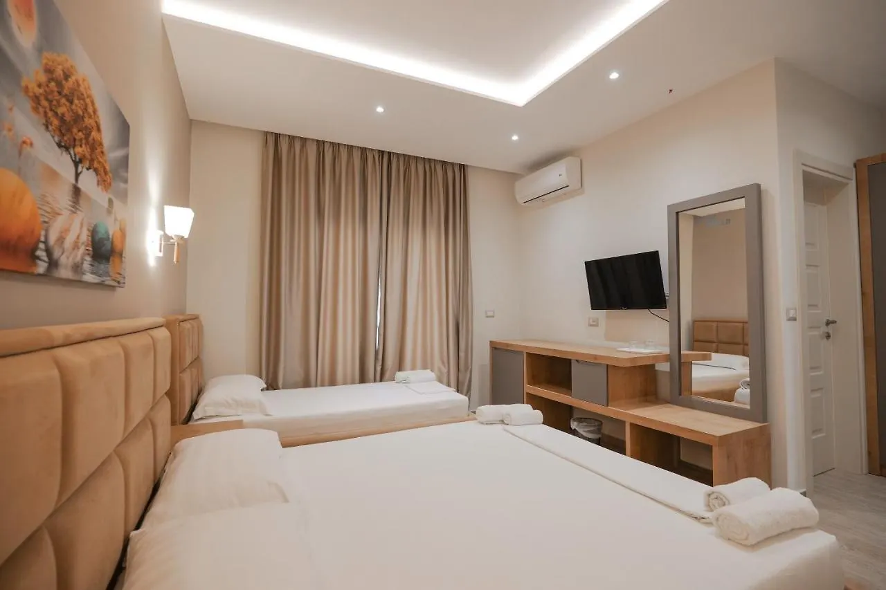 ****  Hotel Roalb Radhime Albania