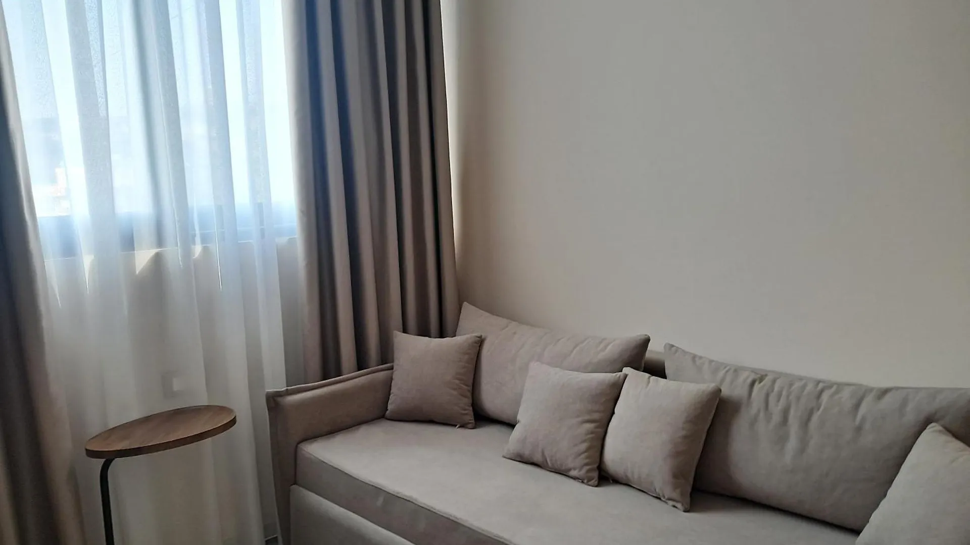 Hotel Roalb Radhime
